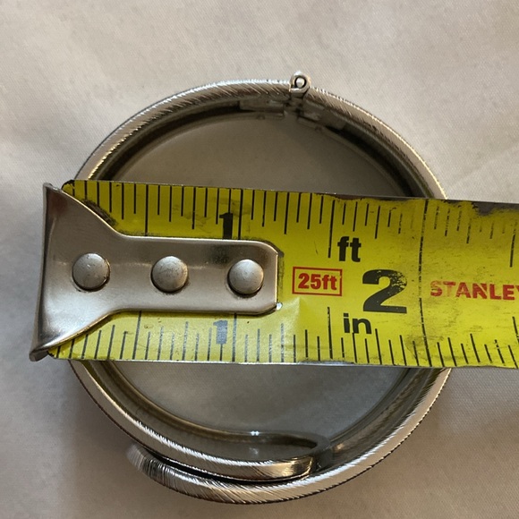 Vintage Sarah Coventry Hinged Cuff Bracelet - Picture 6 of 6